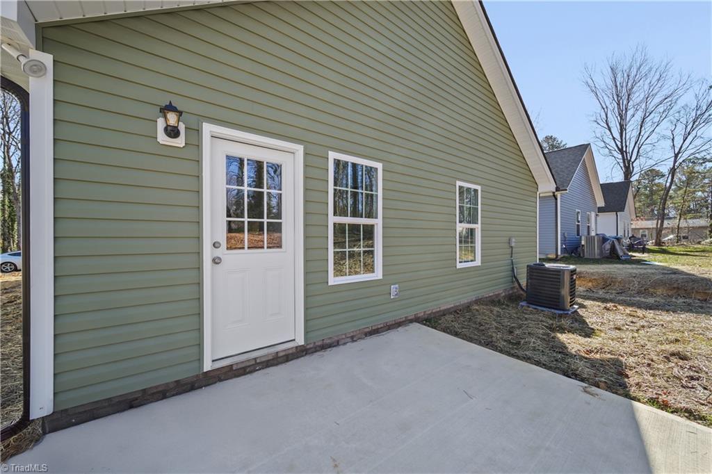 1129 Kenly Street Property Photo 40