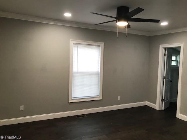 246 Oakland Drive Property Photo 4