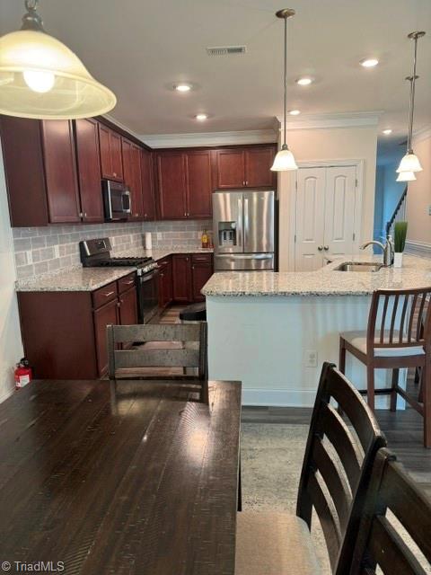 120 Pendleton Drive Property Photo 4
