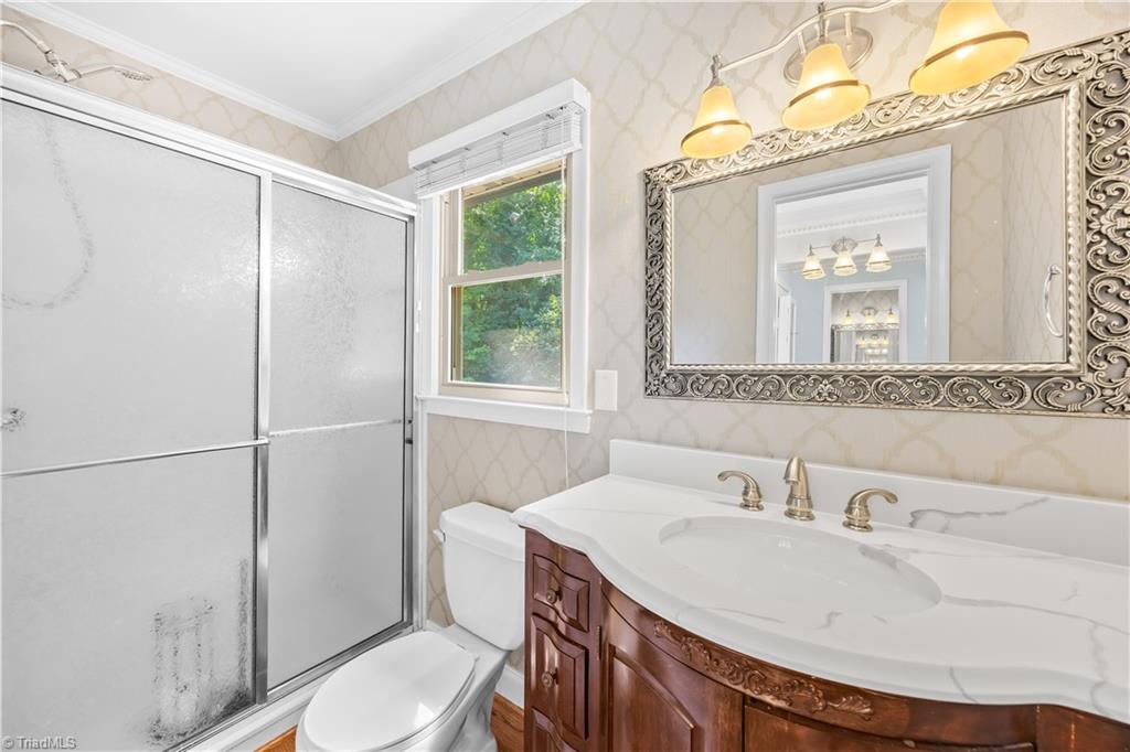 2438 Edgewood Avenue Property Photo 19