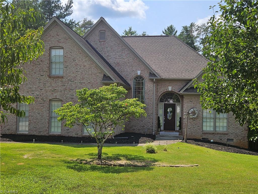 140 Fox Run Property Photo