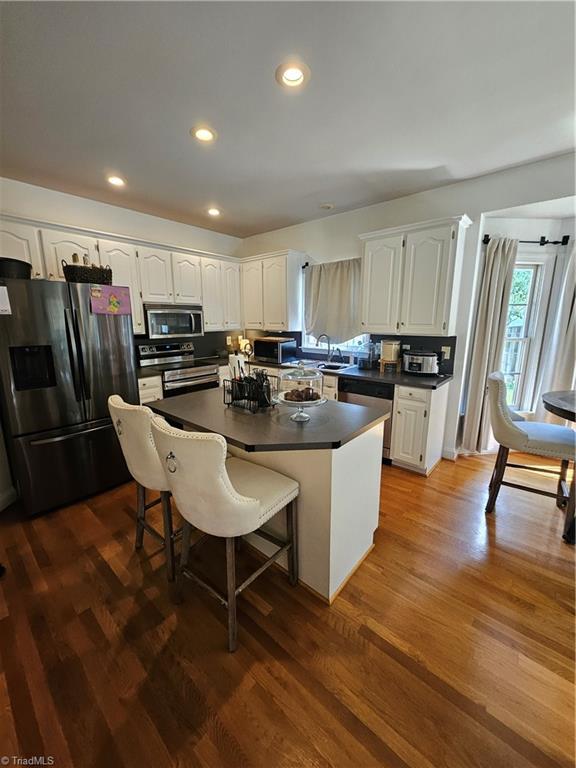 140 Fox Run Property Photo 9