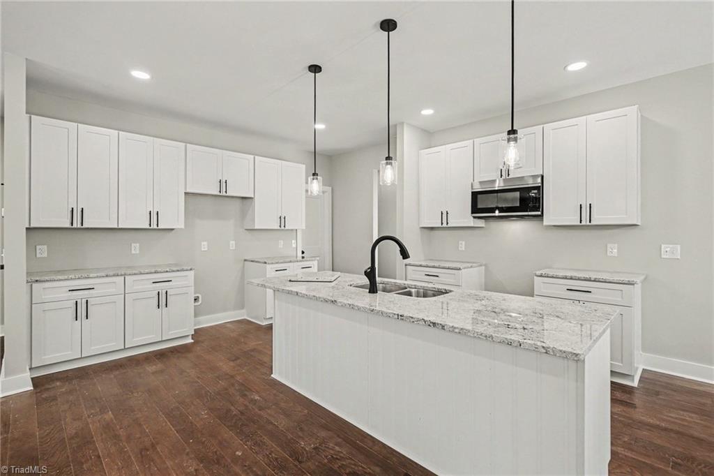 281 Settlement Loop Property Photo 12