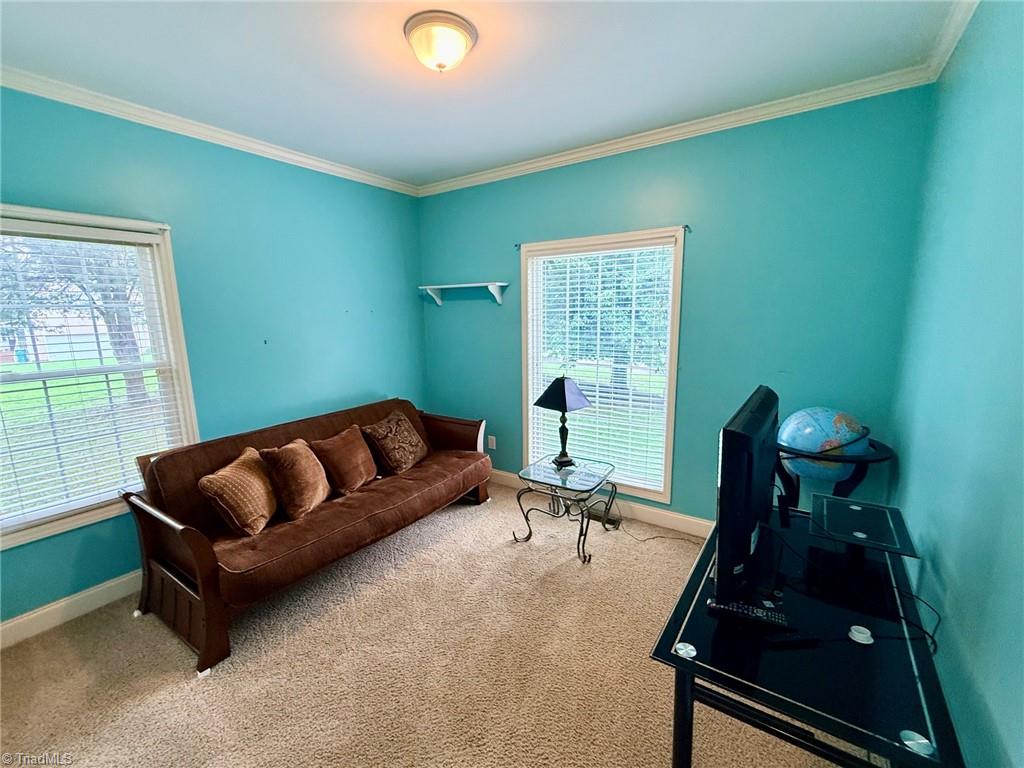 197 Landfall Drive Property Photo 15