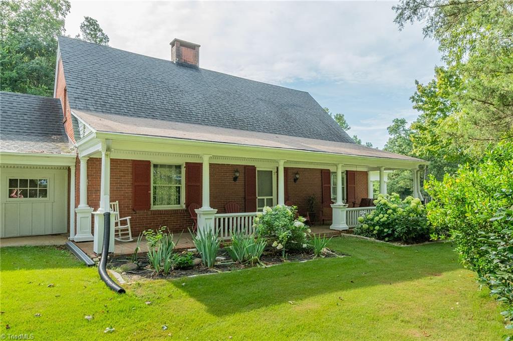 6440 Nc Highway 62 Property Photo 5