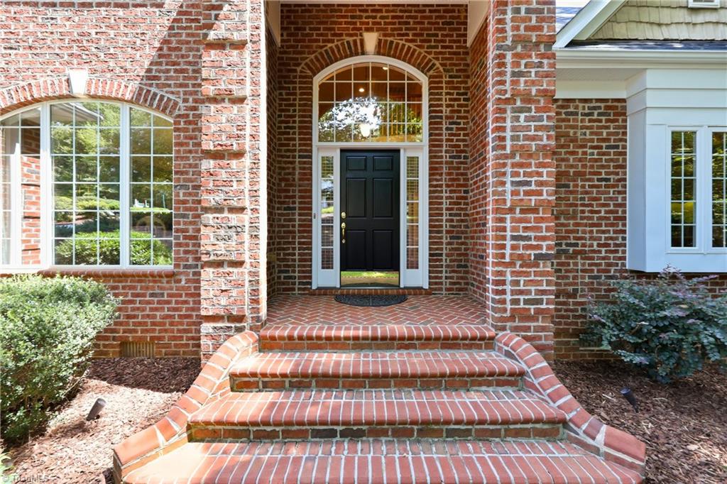 2614 Fox Ridge Road Property Photo 4