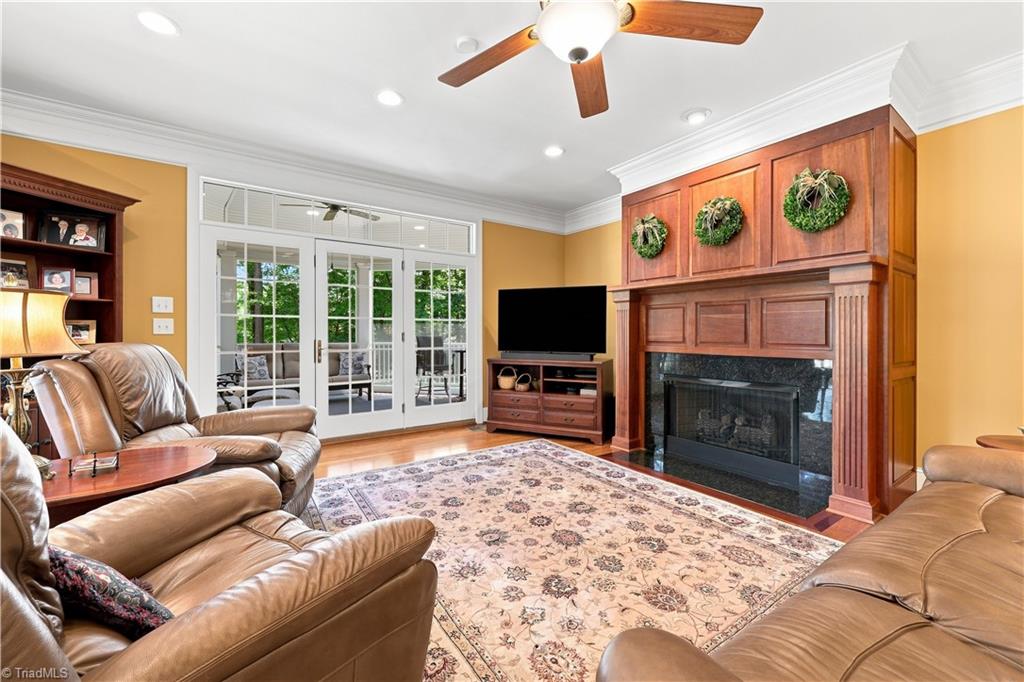 2614 Fox Ridge Road Property Photo 11
