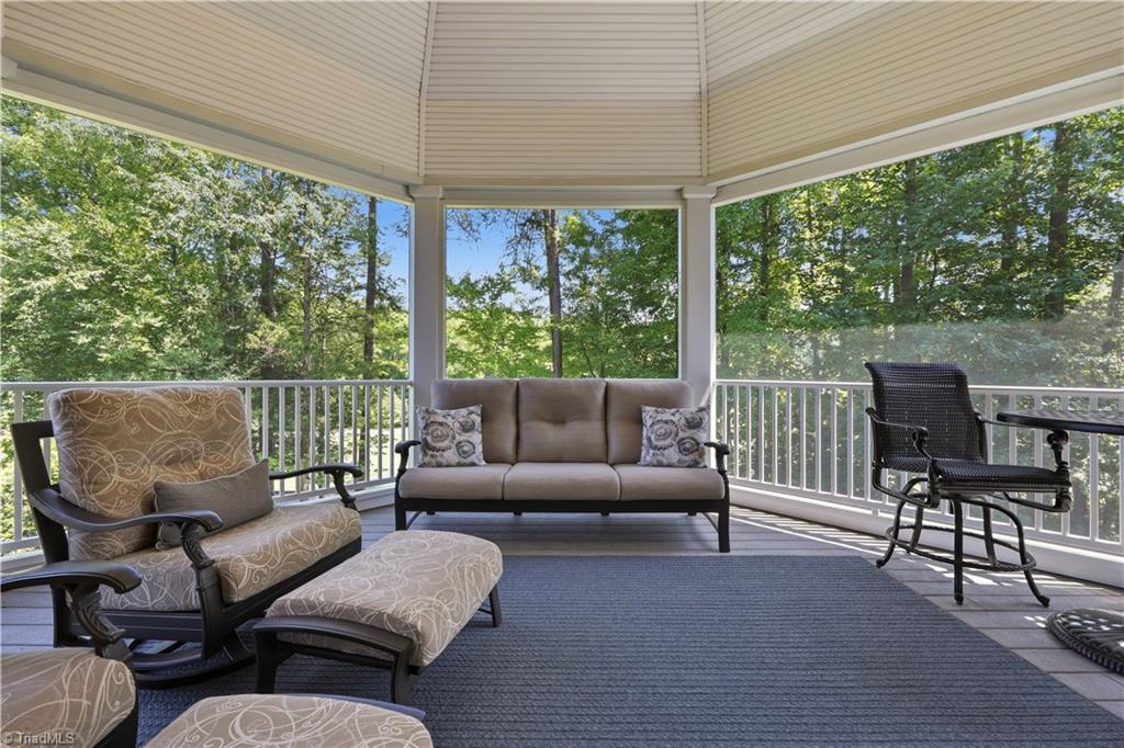 2614 Fox Ridge Road Property Photo 16