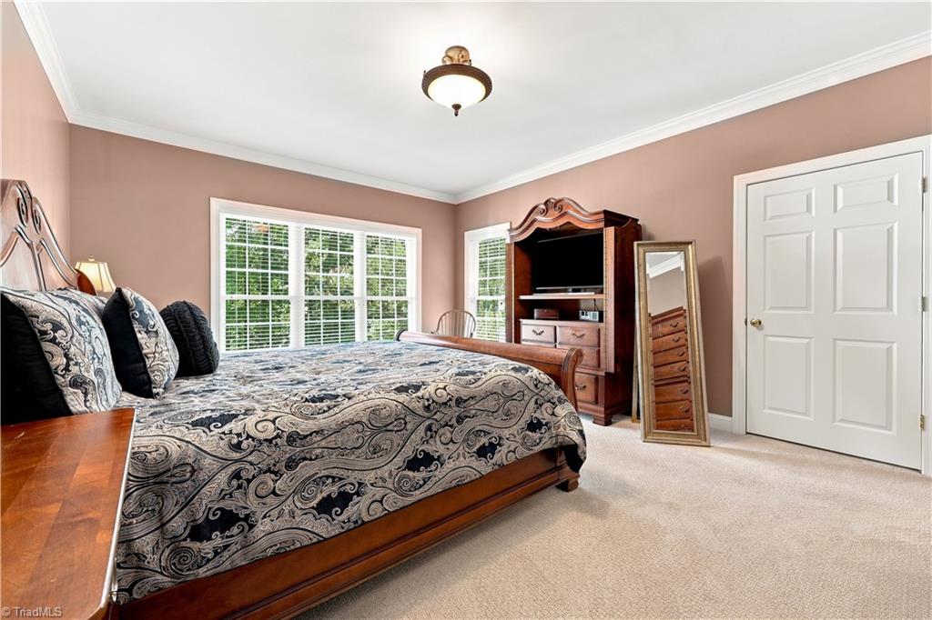 2614 Fox Ridge Road Property Photo 17