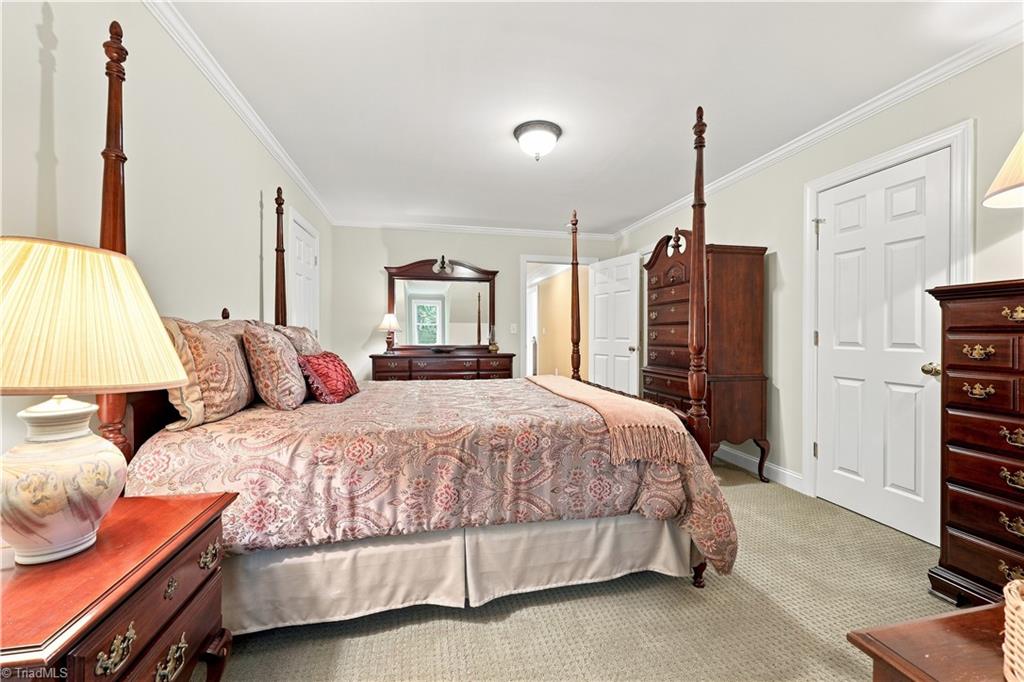 2614 Fox Ridge Road Property Photo 30