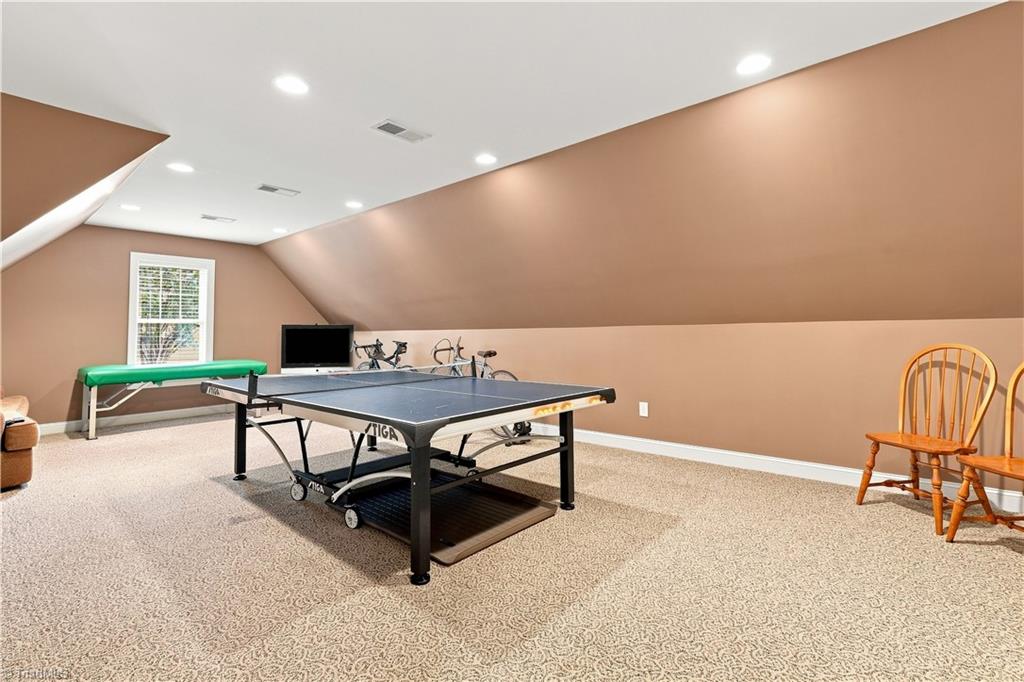 2614 Fox Ridge Road Property Photo 38
