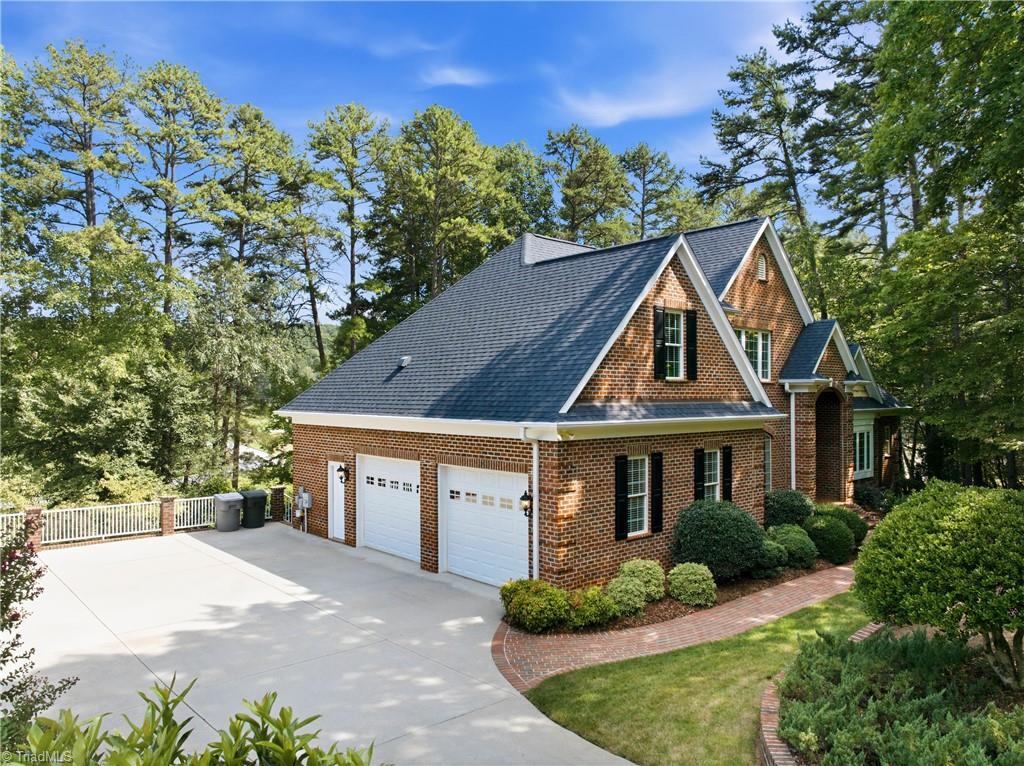 2614 Fox Ridge Road Property Photo 45