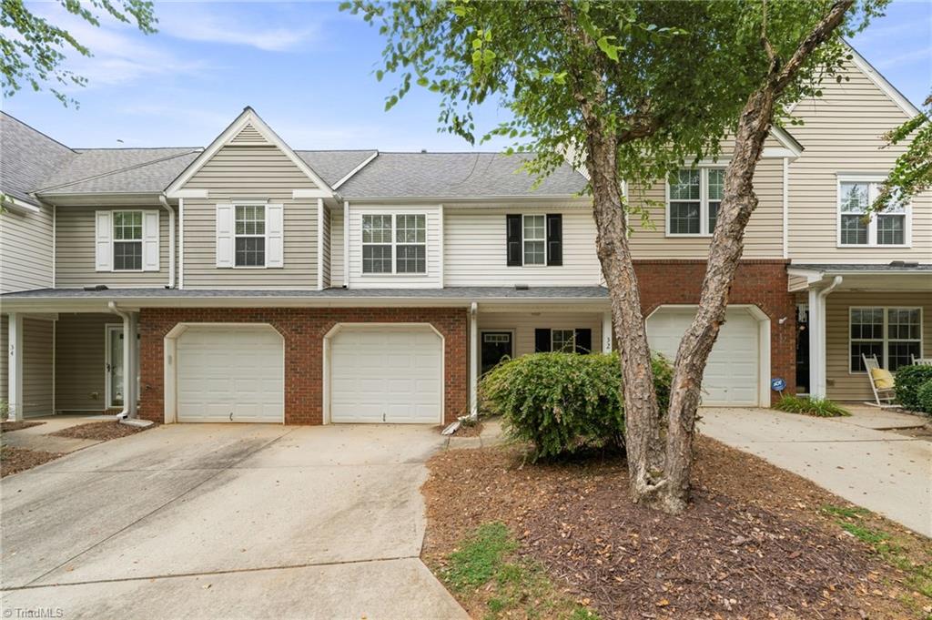 32 Josephine Circle Property Photo 3