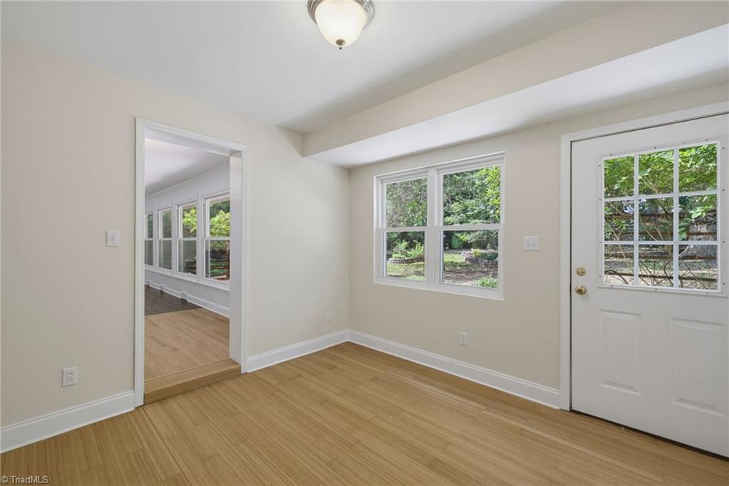 909 Forest Hill Drive Property Photo 18