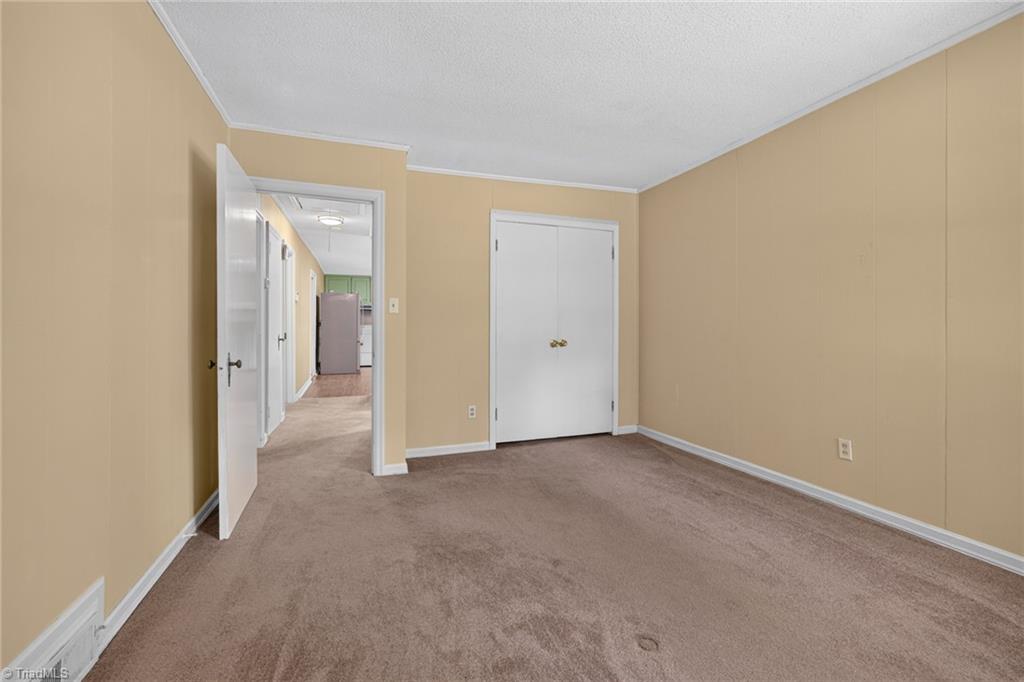 1115 E Willowbrook Drive Property Photo 19