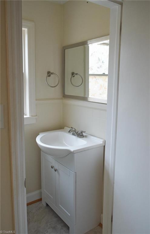 907 Onslow Drive Property Photo 16