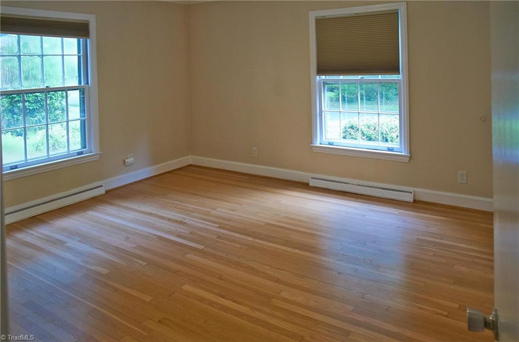 907 Onslow Drive Property Photo 20