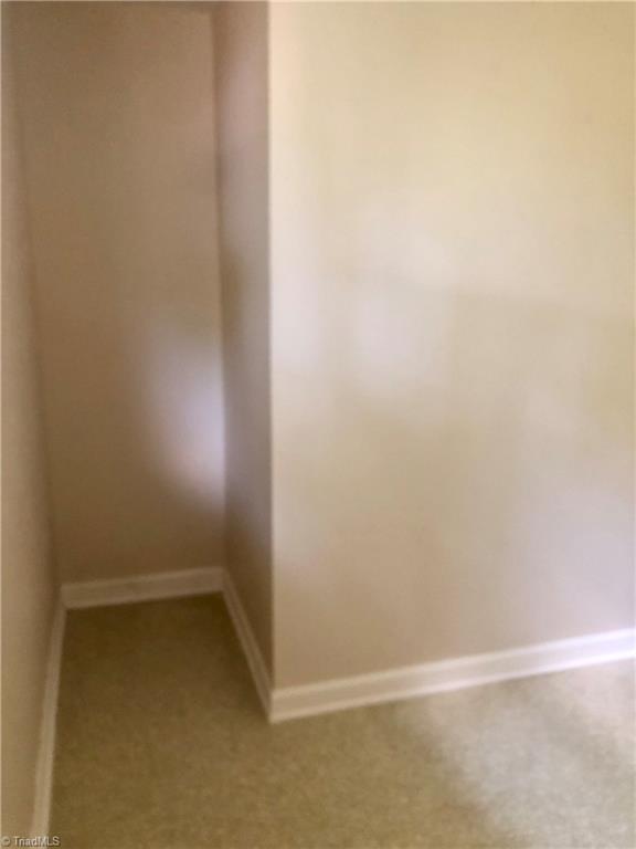 907 Onslow Drive Property Photo 37