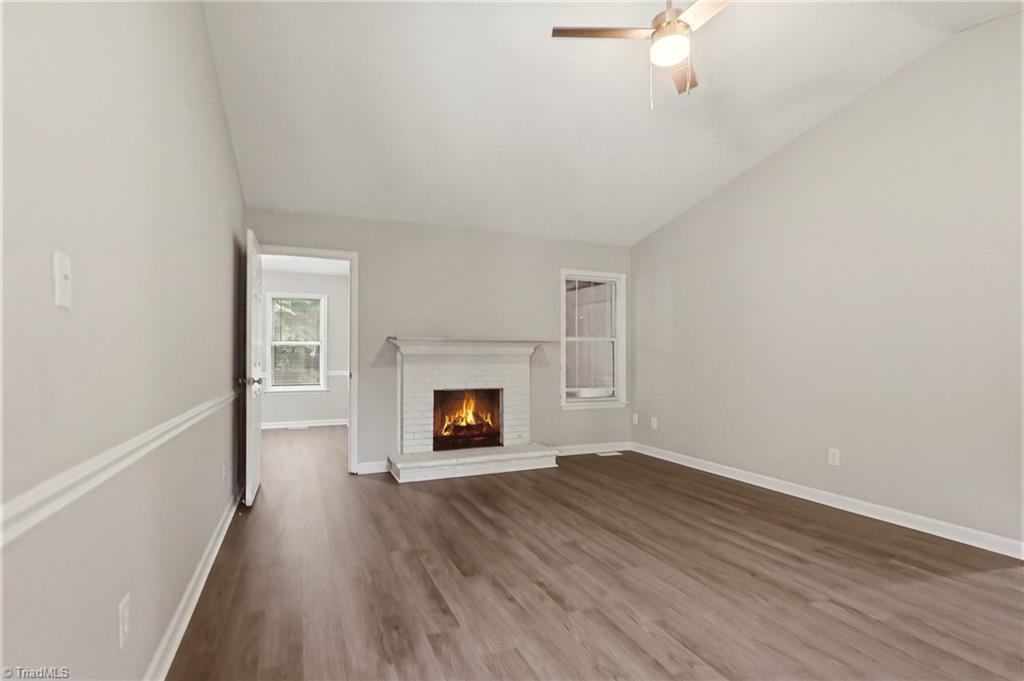 407 Lassiter Drive Property Photo 6