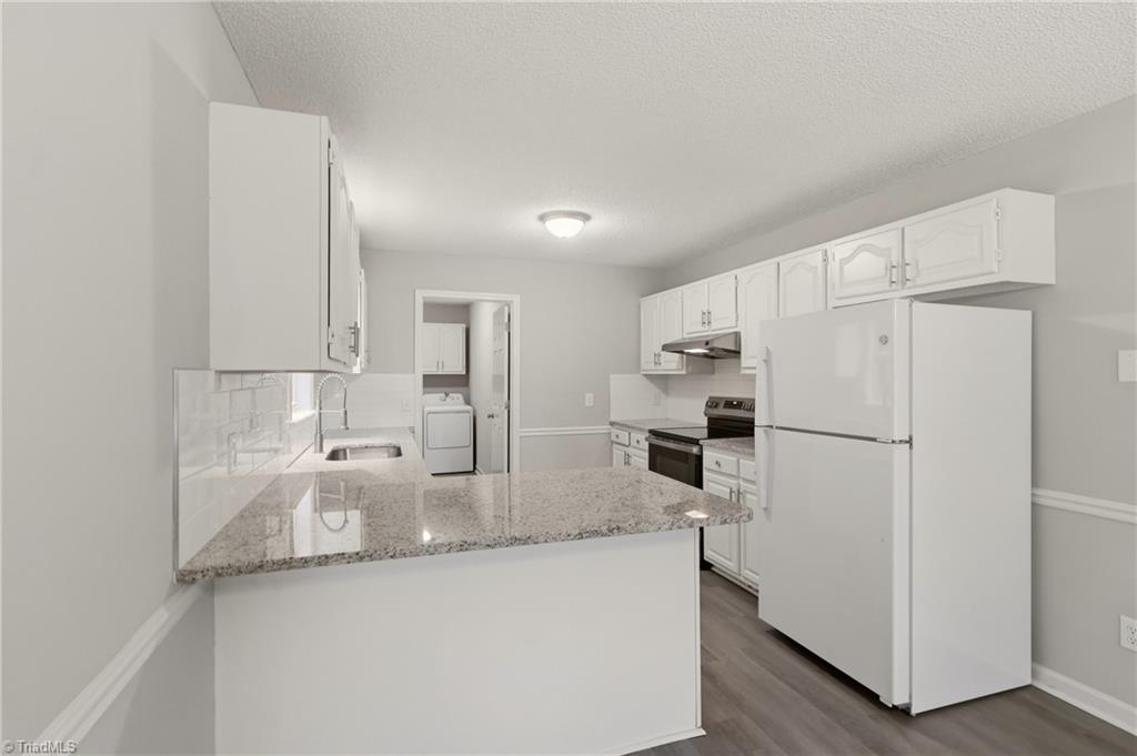 407 Lassiter Drive Property Photo 12