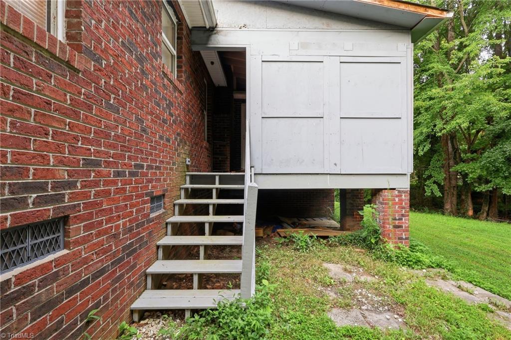 407 Lassiter Drive Property Photo 30