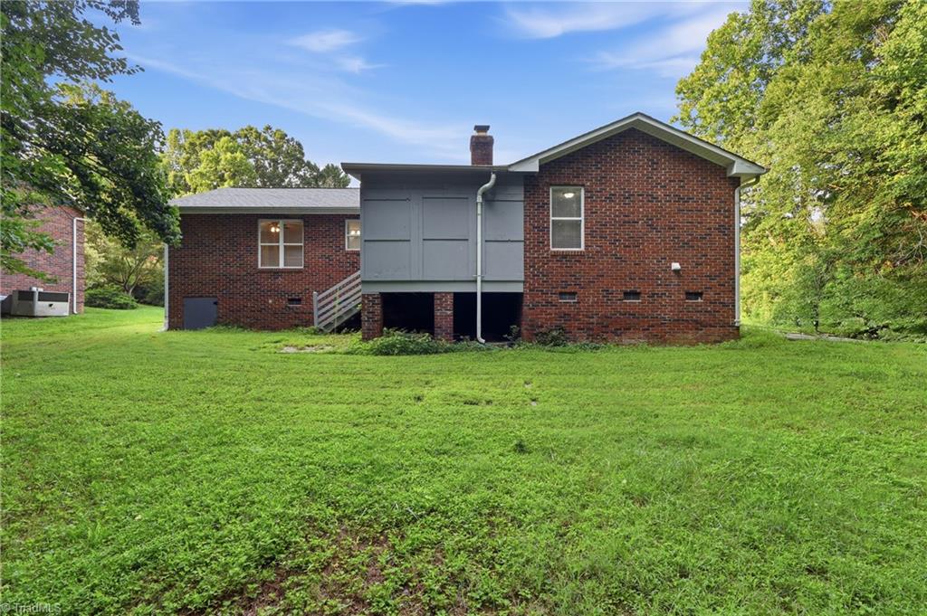 407 Lassiter Drive Property Photo 33