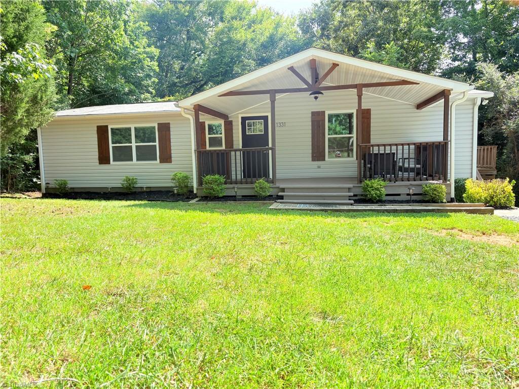 1331 Lynndale Drive