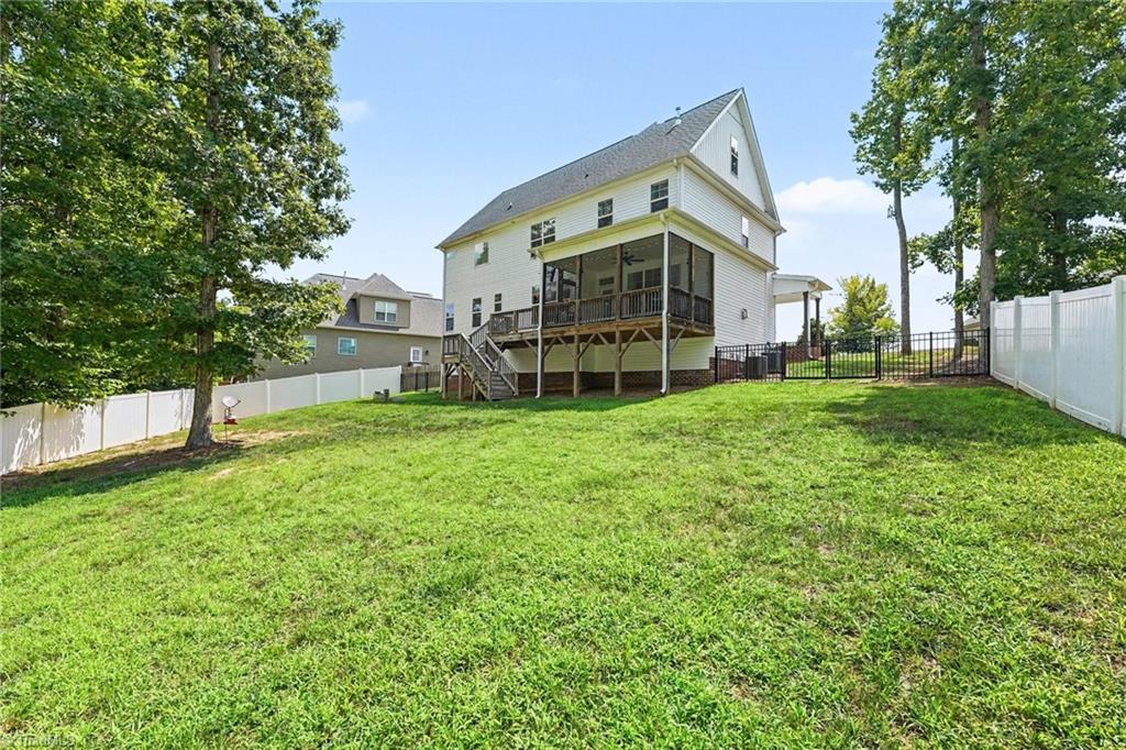 7625 Monty Drive Property Photo 28