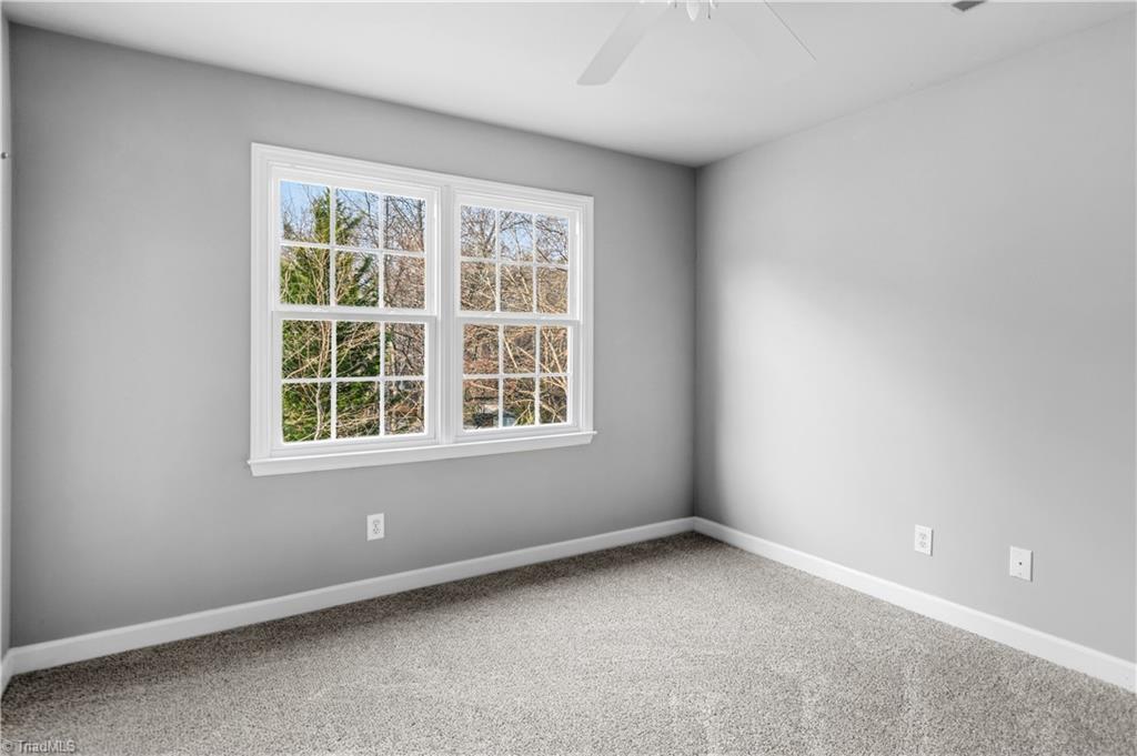 5229 Bridge Pointe Drive Property Photo 22
