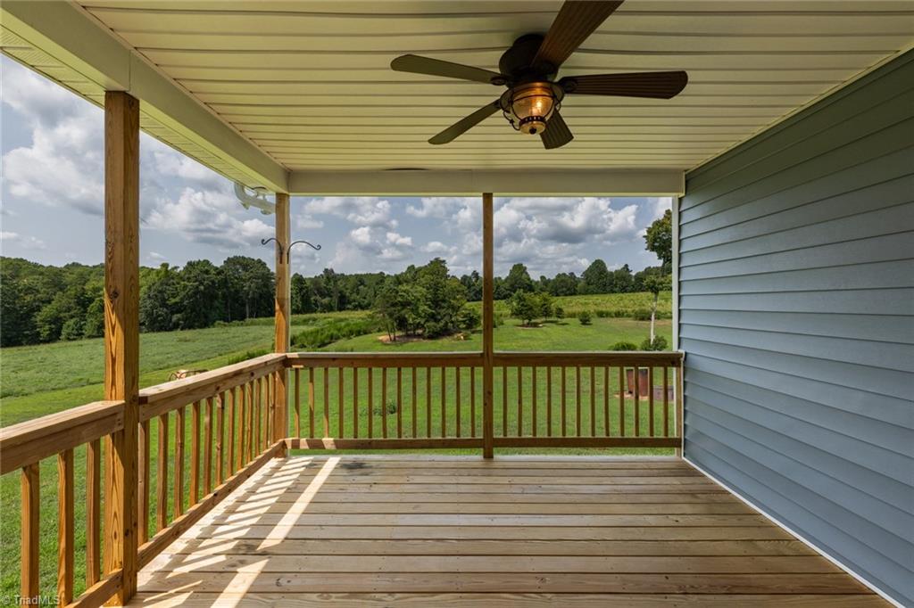 1140 Henry Cranfill Road Property Photo 5