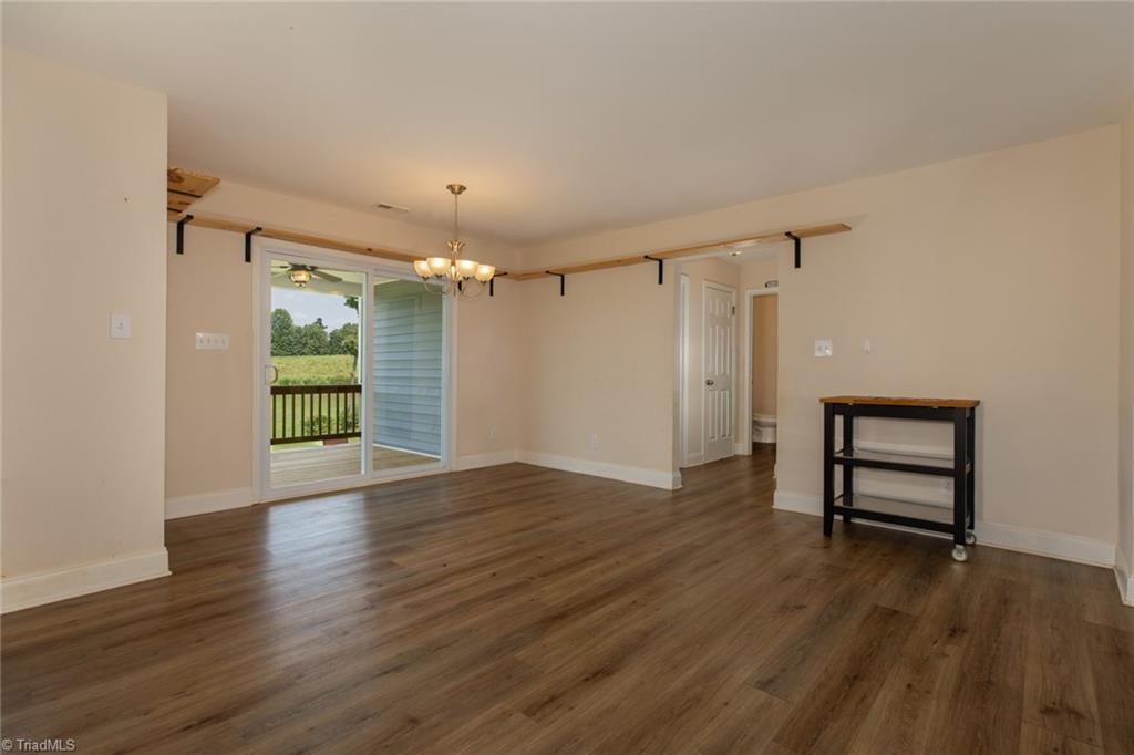 1140 Henry Cranfill Road Property Photo 11