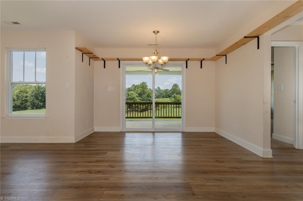 1140 Henry Cranfill Road Property Photo 12
