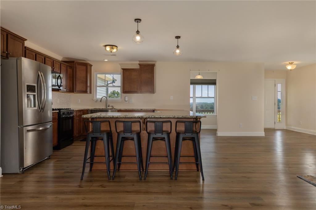1140 Henry Cranfill Road Property Photo 15
