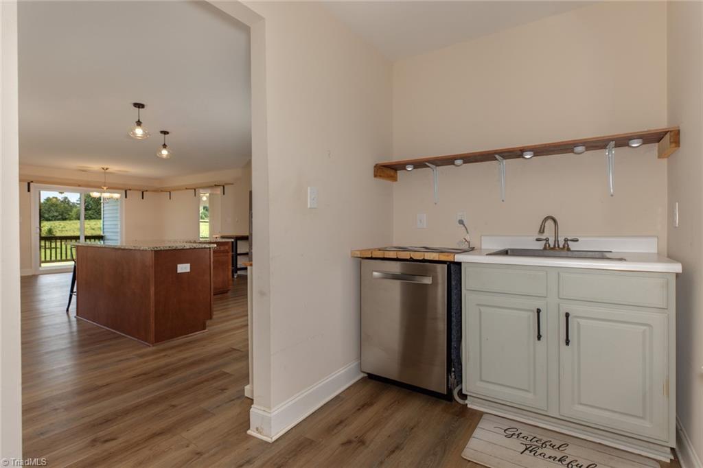 1140 Henry Cranfill Road Property Photo 22