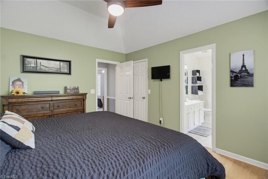 3913 Landover Drive Property Photo 18