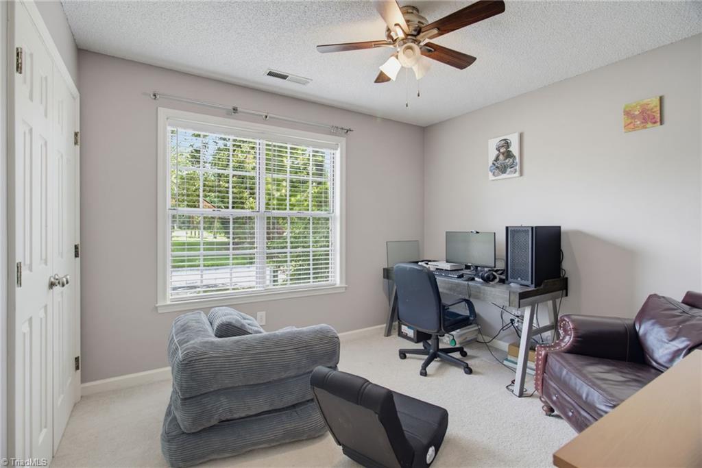 3913 Landover Drive Property Photo 20