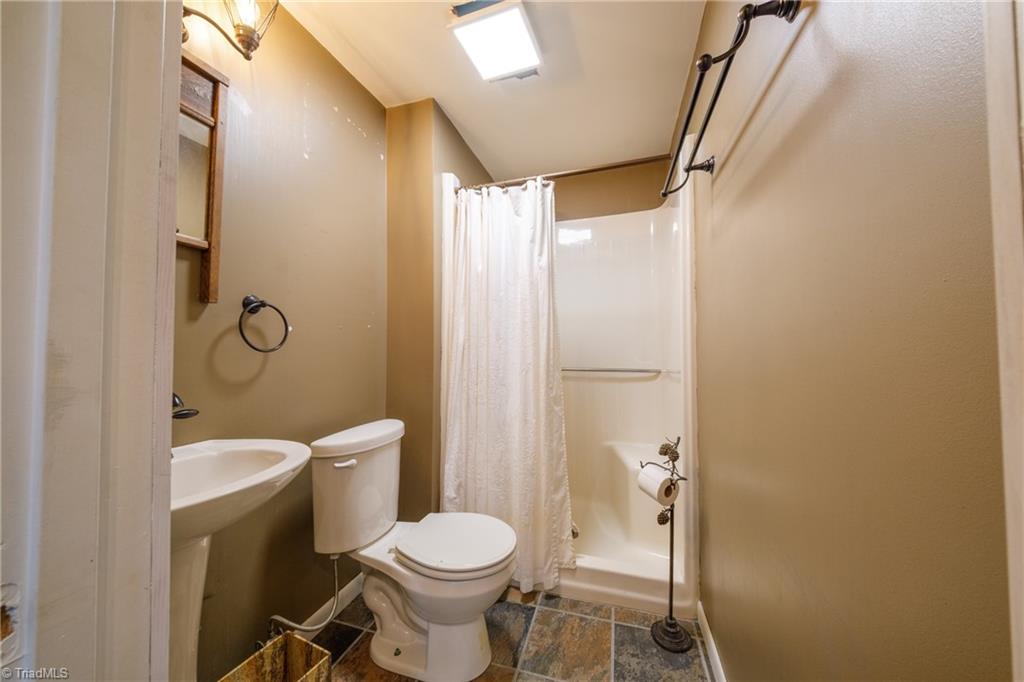 1121 Century Park Avenue Property Photo 25