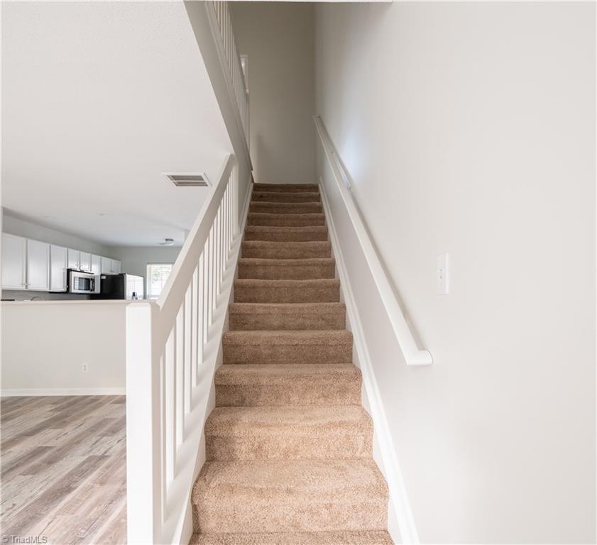 1024 Oak Blossom Way Property Photo 19