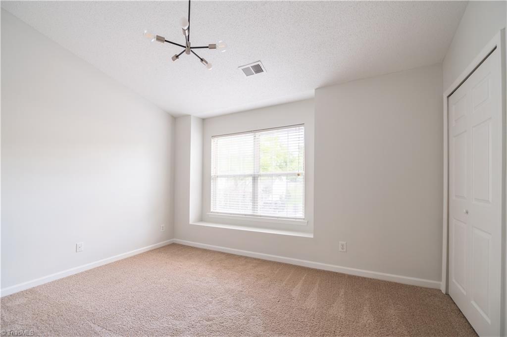 1024 Oak Blossom Way Property Photo 20