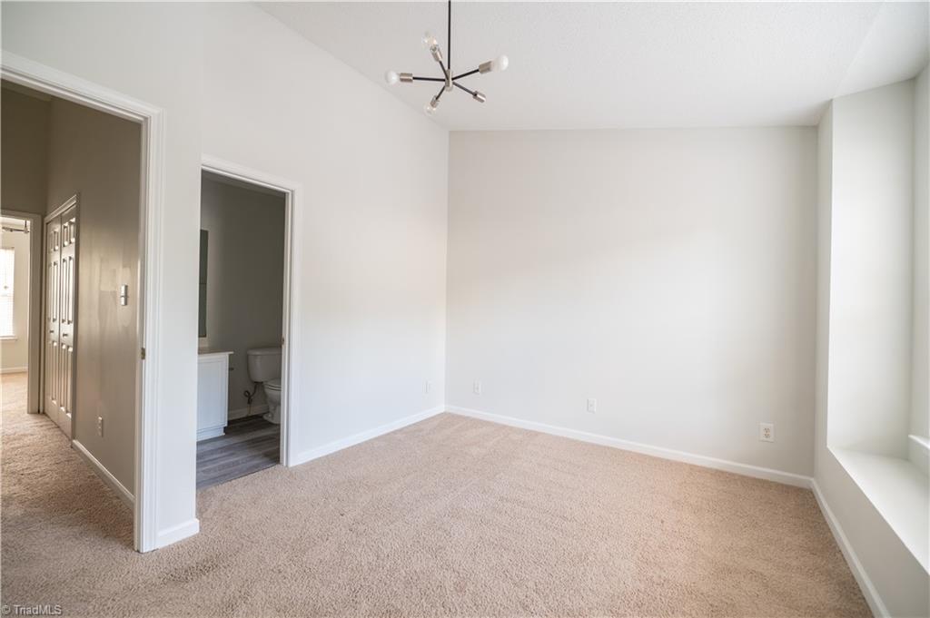 1024 Oak Blossom Way Property Photo 21