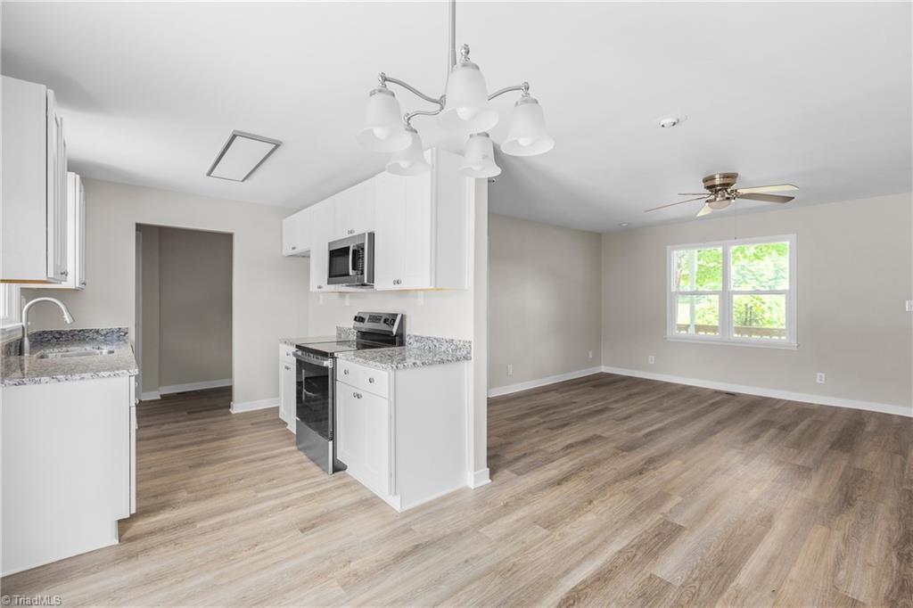 1011 Rising Sun Drive Property Photo 14