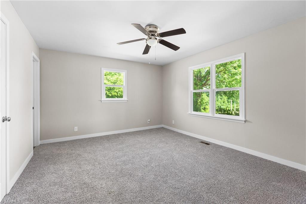 1011 Rising Sun Drive Property Photo 17