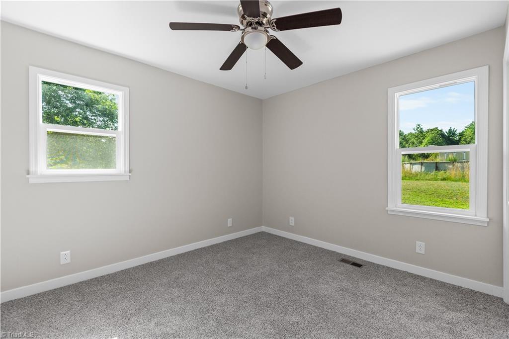 1011 Rising Sun Drive Property Photo 19