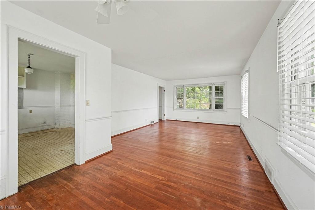 418 Felts Drive Property Photo 4