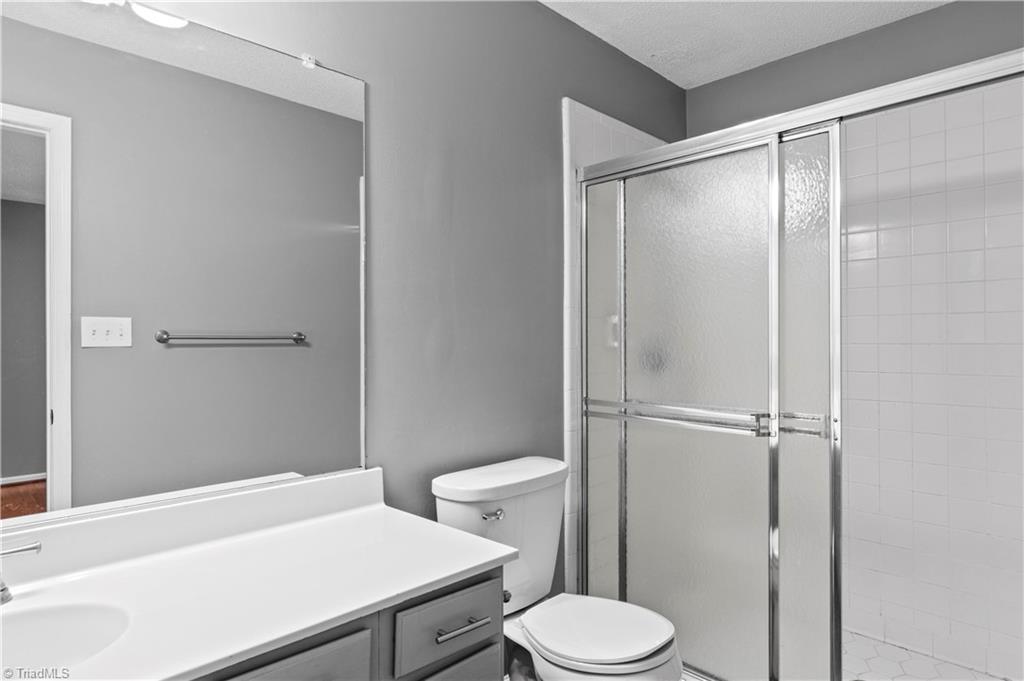 4965 Lochraven Drive Property Photo 19