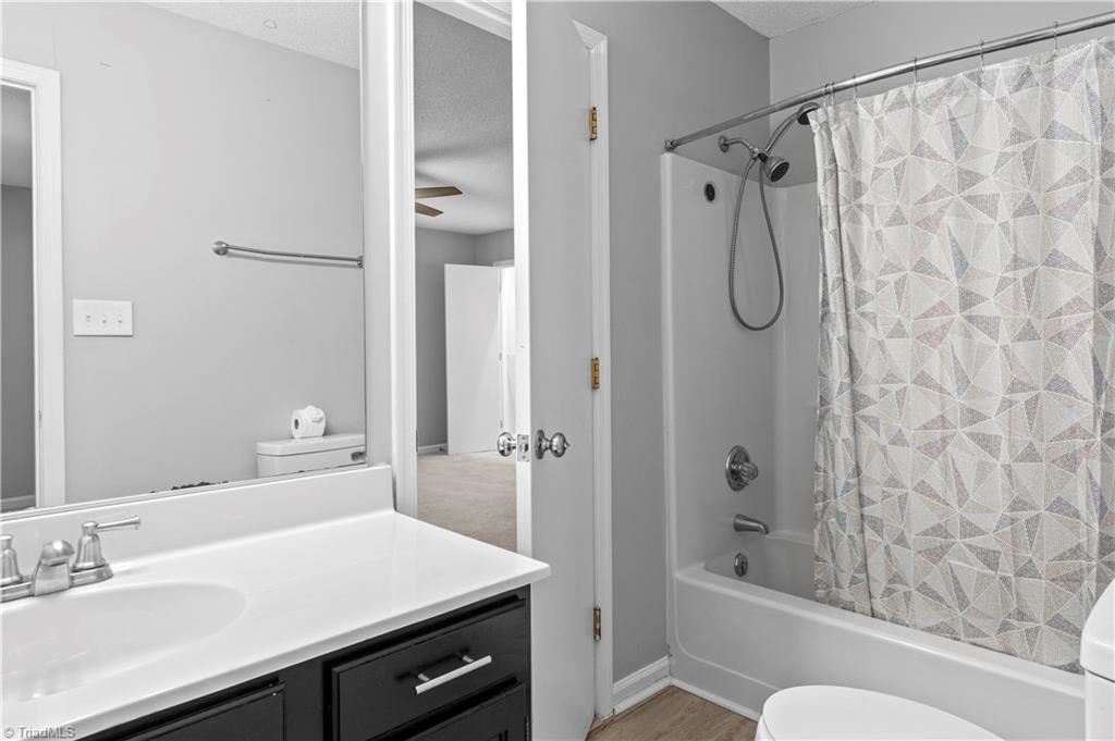 4965 Lochraven Drive Property Photo 25