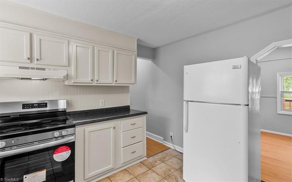 3673 Meadowbrook Drive Property Photo 12