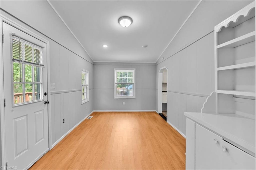 3673 Meadowbrook Drive Property Photo 17