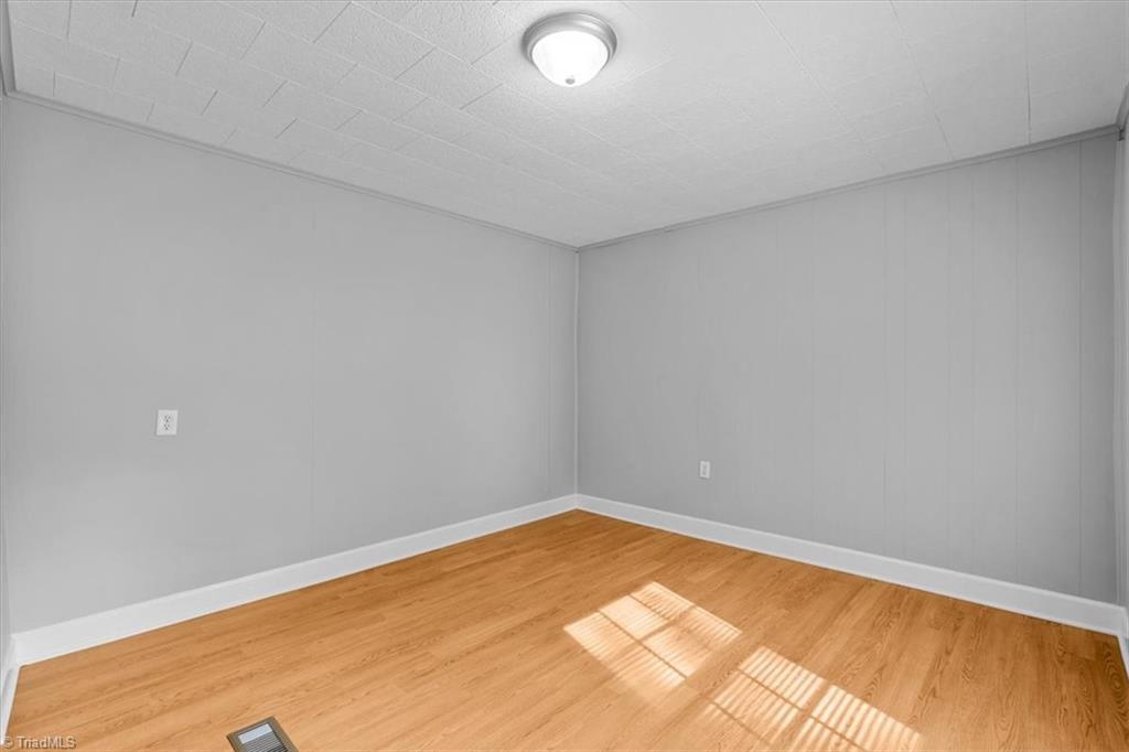 3673 Meadowbrook Drive Property Photo 18