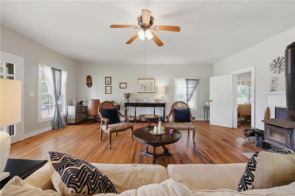 985 Traphill Road Property Photo 13